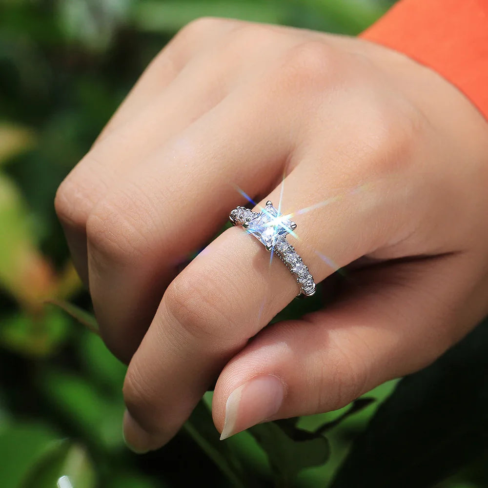 The Empress Ring – Radiant-Cut Solitaire